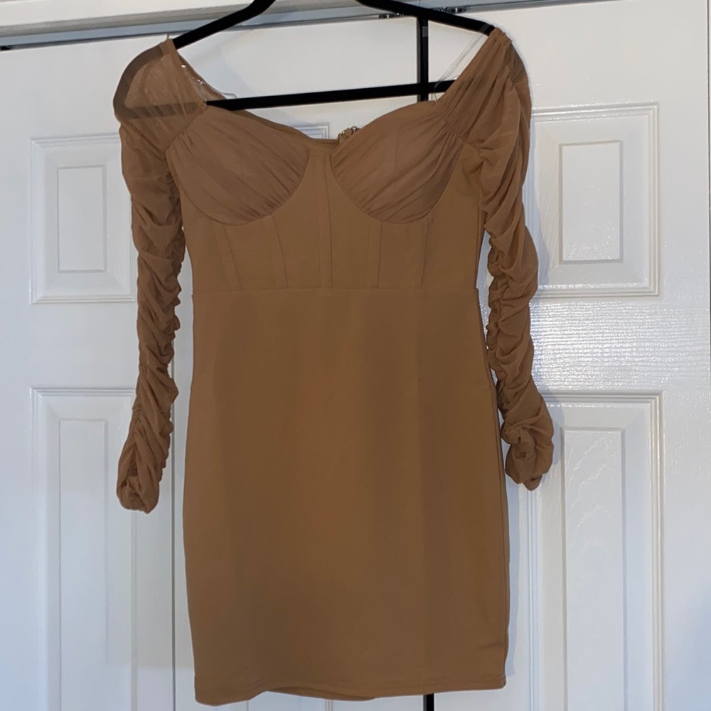 NWT Windsor Bodycon Dress